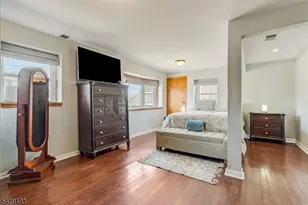 25 Louise Dr, Manville, NJ 08835 - Photo 23