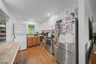 14 Valley View Dr, Rockaway Township, NJ 07866 - Photo 11