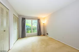 186 Larch Ln, Mahwah, NJ 07430 - Photo 13