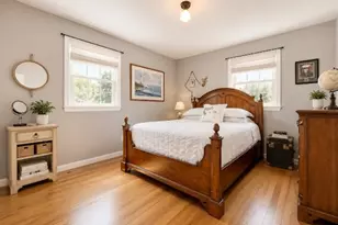 131 Long Hill Dr, Clifton, NJ 07013 - Photo 13