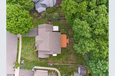 6 Crestwood Cir, Mount Olive, NJ 07828 - Photo 27