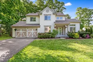 6 Crestwood Cir, Mount Olive, NJ 07828 - Photo 1