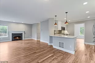 6 Crestwood Cir, Mount Olive, NJ 07828 - Photo 9