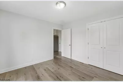335 Henry St #3, Orange, NJ 07050 - Photo 11