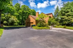 20 Heather Ln, Bernards Township, NJ 07920 - Photo 3
