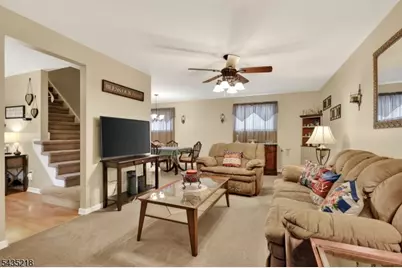100 Coachman Drive, Florence Township, NJ 08505 - Photo 7