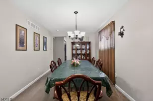 100 Coachman Dr, Florence Township, NJ 08505 - Photo 13