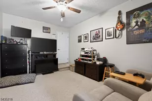 100 Coachman Dr, Florence Township, NJ 08505 - Photo 21