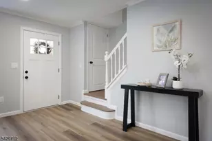 81 Hutchinson St, Clark Township, NJ 07066 - Photo 11