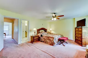 615 Revere Ct, Raritan Township, NJ 08822 - Photo 21