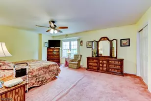615 Revere Ct, Raritan Township, NJ 08822 - Photo 17