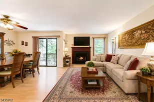615 Revere Ct, Raritan Township, NJ 08822 - Photo 9
