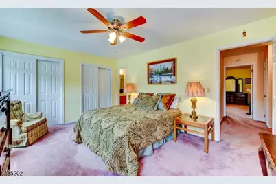 615 Revere Ct, Raritan Township, NJ 08822 - Photo 23