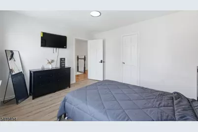 64 Willoughby St, Newark, NJ 07112 - Photo 13