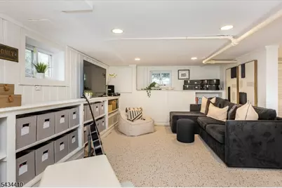 39 Kendal Ave, Maplewood, NJ 07040 - Photo 29