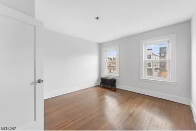 1020 Cross Ave #2F, Elizabeth, NJ 07208 - Photo 9