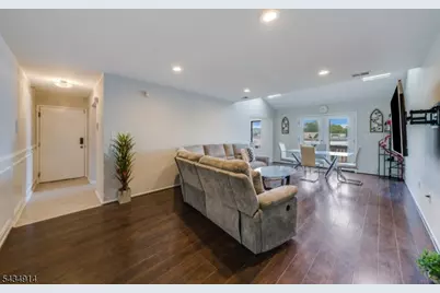 116 Peach St, Woodbridge Township, NJ 07001 - Photo 11