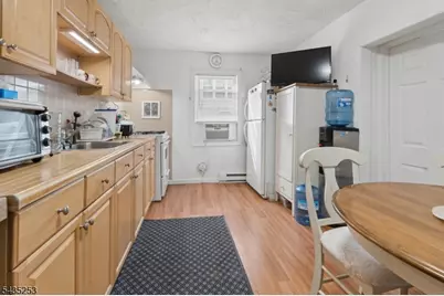 61 Union St #2, Lodi, NJ 07644 - Photo 3