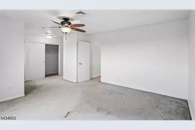 304 Heights Dr, Haledon, NJ 07508 - Photo 23