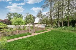 26 Fischer Ave, Nutley, NJ 07110 - Photo 39