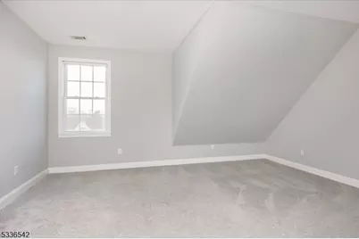 132 N Fullerton Ave, Montclair, NJ 07042 - Photo 17