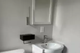 108 Peabody Pl, Newark, NJ 07104 - Photo 3