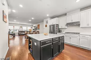 18 Cortland Ct, Livingston Twp., NJ 07039 - Photo 11