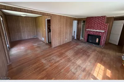 2229 Paff Pl, Scotch Plains Township, NJ 07076 - Photo 3