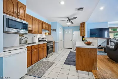 11 Lake Trail East, Wayne, NJ 07470 - Photo 13