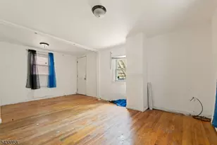 322 E Jersey St, Elizabeth, NJ 07206 - Photo 11