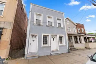 322 E Jersey St, Elizabeth, NJ 07206 - Photo 1