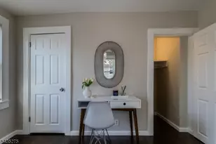 221 N Park St, East Orange, NJ 07017 - Photo 33