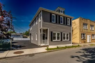 221 N Park St, East Orange, NJ 07017 - Photo 3