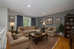 67 Cedar Tree Dr, Vernon, NJ 07422 - Photo 5