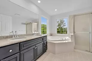 63 Albert Ct, Parsippany, NJ 07054 - Photo 25