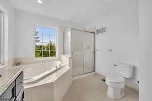 63 Albert Ct, Parsippany, NJ 07054 - Photo 23