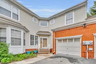 63 Albert Ct, Parsippany, NJ 07054 - Photo 1
