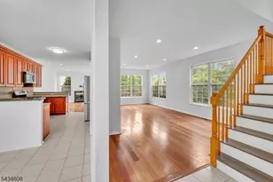 63 Albert Ct, Parsippany, NJ 07054 - Photo 11