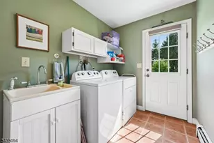 4 Amherst Dr, Washington Township, NJ 07853 - Photo 45