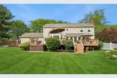 4 Amherst Dr, Washington Township, NJ 07853 - Photo 37
