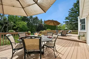 4 Amherst Dr, Washington Township, NJ 07853 - Photo 41
