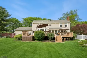 4 Amherst Dr, Washington Township, NJ 07853 - Photo 39