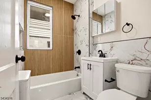 599 S 18th St, Newark, NJ 07103 - Photo 17