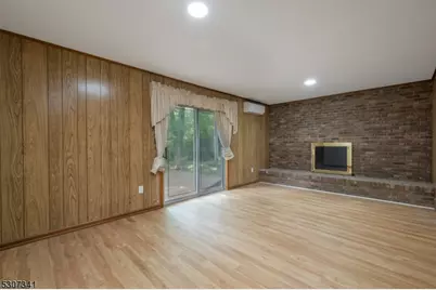 20 Whitewood Dr, Parsippany, NJ 07950 - Photo 17
