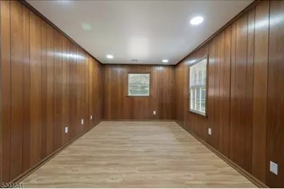 20 Whitewood Dr, Parsippany, NJ 07950 - Photo 27