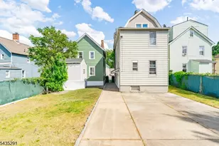 471 Burnside St, Orange, NJ 07050 - Photo 39