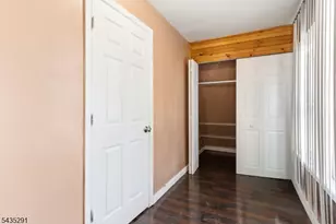 471 Burnside St, Orange, NJ 07050 - Photo 33