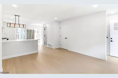 471 Burnside St, Orange, NJ 07050 - Photo 9