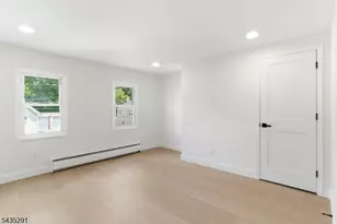 471 Burnside St, Orange, NJ 07050 - Photo 15