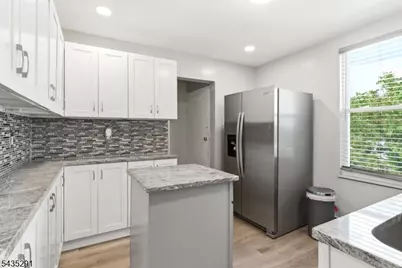 471 Burnside St, Orange, NJ 07050 - Photo 23